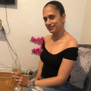 Meet your Posher, Leyda